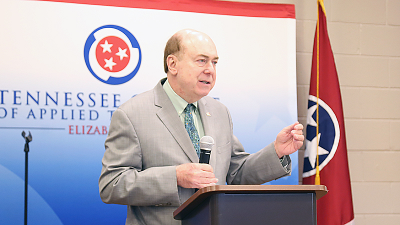 Star Photo/Abby Morris-Frye Tennessee Treasurer David Lillard visited Elizabethton Monday morning to kick off a new state-wide program available to teachers to help improve the financial literacy of their students.